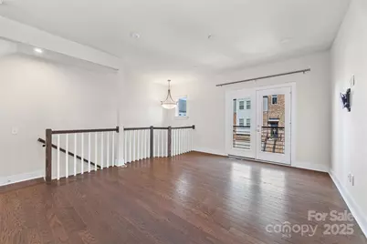 16034 Roscoe Lane, Charlotte, NC 28204 - Photo 9