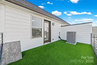 16034 Roscoe Lane, Charlotte, NC 28204 - Photo 35