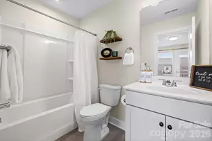 16034 Roscoe Ln, Charlotte, NC 28204 - Photo 25