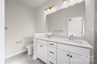 16034 Roscoe Lane, Charlotte, NC 28204 - Photo 27