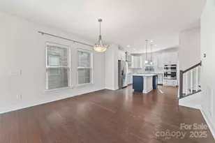 16034 Roscoe Ln, Charlotte, NC 28204 - Photo 5