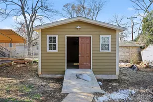 319 N Linwood Ave, Charlotte, NC 28216 - Photo 19