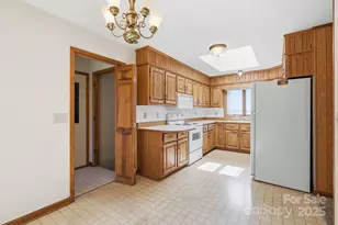 206 Lane L Massey Rd, Crumpler, NC 28617 - Photo 23