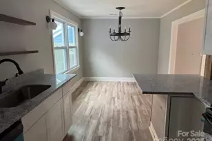 509 N Ransom St, Gastonia, NC 28052 - Photo 3