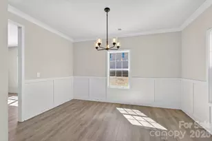 136 Kerr Walk Dr, Statesville, NC 28677 - Photo 5