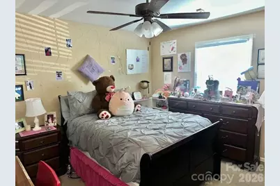 6042 Crape Myrtle Lane, Charlotte, NC 28216 - Photo 5