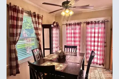 6042 Crape Myrtle Lane, Charlotte, NC 28216 - Photo 3