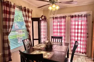 6042 Crape Myrtle Ln, Charlotte, NC 28216 - Photo 3