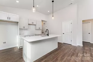 510 Mill St, Lowell, NC 28098 - Photo 9