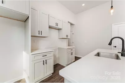 510 Mill Street, Lowell, NC 28098 - Photo 11