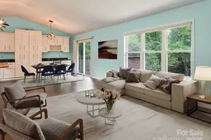 14 Spring Lake Dr, Fletcher, NC 28732 - Photo 3