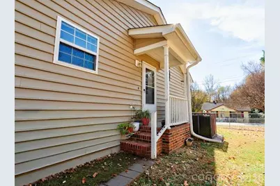 1001 West Circle, Gastonia, NC 28054 - Photo 13