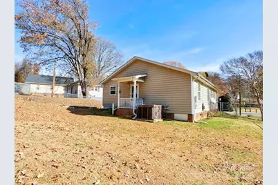 1001 West Circle, Gastonia, NC 28054 - Photo 7