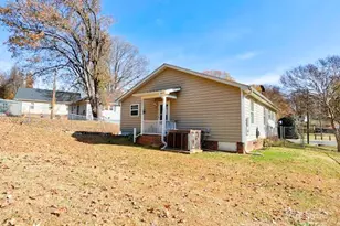 1001 West Circle, Gastonia, NC 28054 - Photo 7