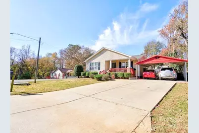 1001 West Circle, Gastonia, NC 28054 - Photo 1