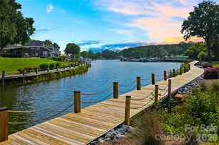 18525 Harborside Dr, Cornelius, NC 28031 - Photo 3