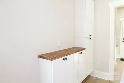 2417 Summit Avenue, Kannapolis, NC 28081 - Photo 9