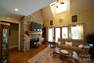 105 Tuskarora Point Ln, Mooresville, NC 28117 - Photo 7