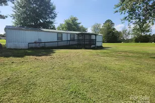 450 Ridgeland Dr, Cleveland, NC 27013 - Photo 1