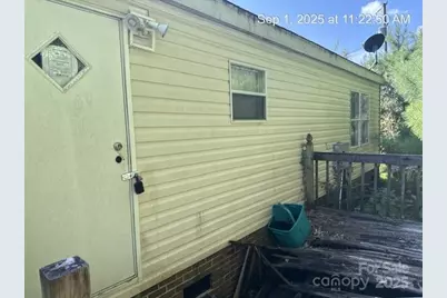 566 Plemmons Place, Marion, NC 28752 - Photo 1