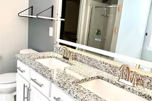 16732 Prairie Falcon Ln, Charlotte, NC 28278 - Photo 13