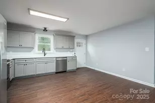 519 N State St, Lincolnton, NC 28092 - Photo 25