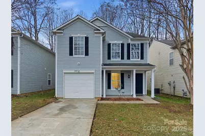 3047 Meadow Knoll Drive, Charlotte, NC 28269 - Photo 3