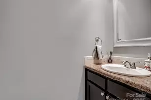 5215 Amity Springs Dr, Charlotte, NC 28212 - Photo 7