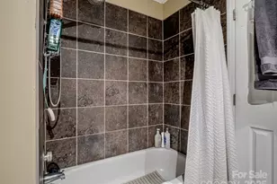 5215 Amity Springs Dr, Charlotte, NC 28212 - Photo 31