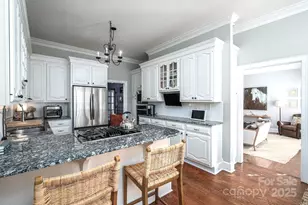 501 Maymont Dr, Cramerton, NC 28032 - Photo 11