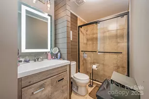 10927 Parkleigh Dr, Charlotte, NC 28262 - Photo 29