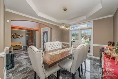 10927 Parkleigh Drive, Charlotte, NC 28262 - Photo 5