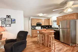 437 Deer Crossing Ln, Lenoir, NC 28645 - Photo 23