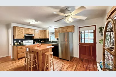 437 Deer Crossing Lane, Lenoir, NC 28645 - Photo 9