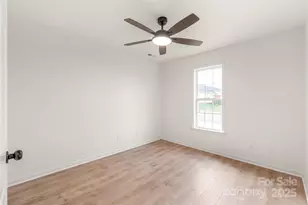 112 Dujon Ct, Mount Holly, NC 28120 - Photo 19