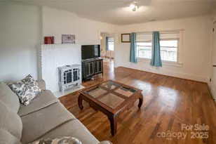 175 Blue Ridge St, Marion, NC 28752 - Photo 11