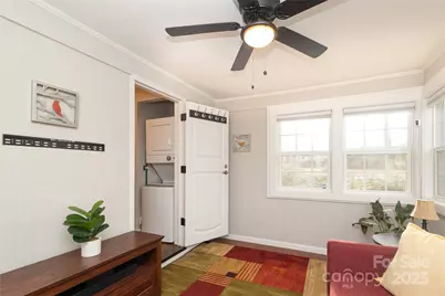 3801 Sudbury Road, Charlotte, NC 28205 - Photo 13