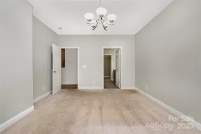 1000 E Woodlawn Road #217, Charlotte, NC 28209 - Photo 9