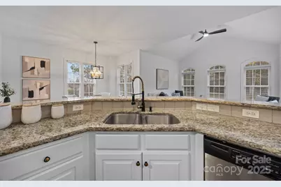 7909 Bay Pointe Drive, Denver, NC 28037 - Photo 21