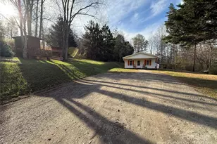 312 Causby Rd, Morganton, NC 28655 - Photo 43