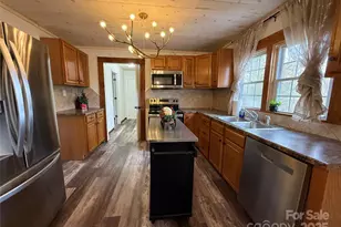 312 Causby Rd, Morganton, NC 28655 - Photo 23