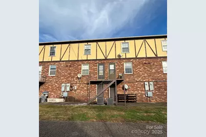 1335 12th Street Drive NW #12, Hickory, NC 28601 - Photo 7