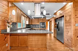 82 Morgan St, Canton, NC 28716 - Photo 15