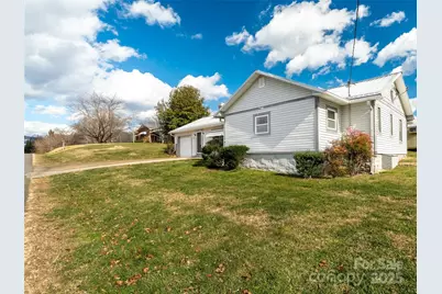 82 Morgan Street, Canton, NC 28716 - Photo 3