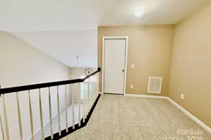 318 Shingleoak Dr, Lake Wylie, SC 29710 - Photo 19