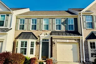 318 Shingleoak Dr, Lake Wylie, SC 29710 - Photo 1