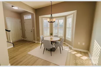 318 Shingleoak Drive, Lake Wylie, SC 29710 - Photo 5