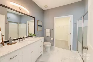 318 Shingleoak Dr, Lake Wylie, SC 29710 - Photo 17