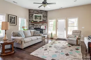 10 Pacifico Dr, Asheville, NC 28806 - Photo 9