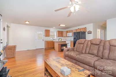 1820 Cline Place, Lenoir, NC 28645 - Photo 5